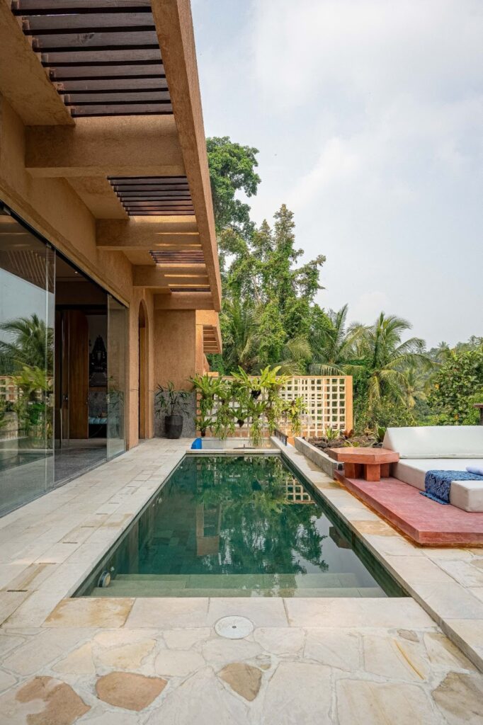 Experience the Best of Ubud: Villas, Dining, and Timeless Escapes